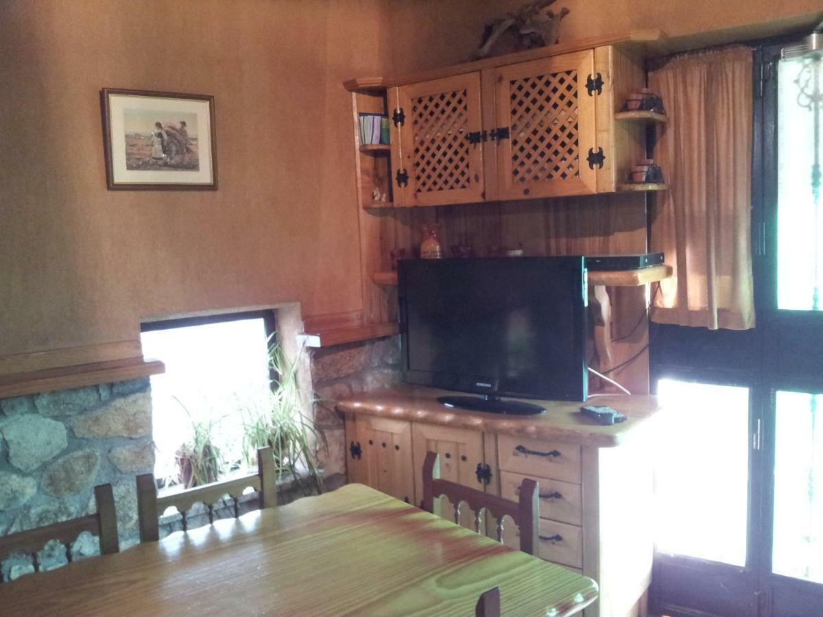 Casa Rural Santa Barbara Guijo de Santa Bárbara Dış mekan fotoğraf